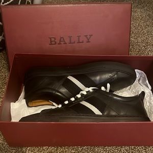 Men’s Black Calf Plain Helvio - New/100 Bally Sneakers, Size 9.5 Men’s